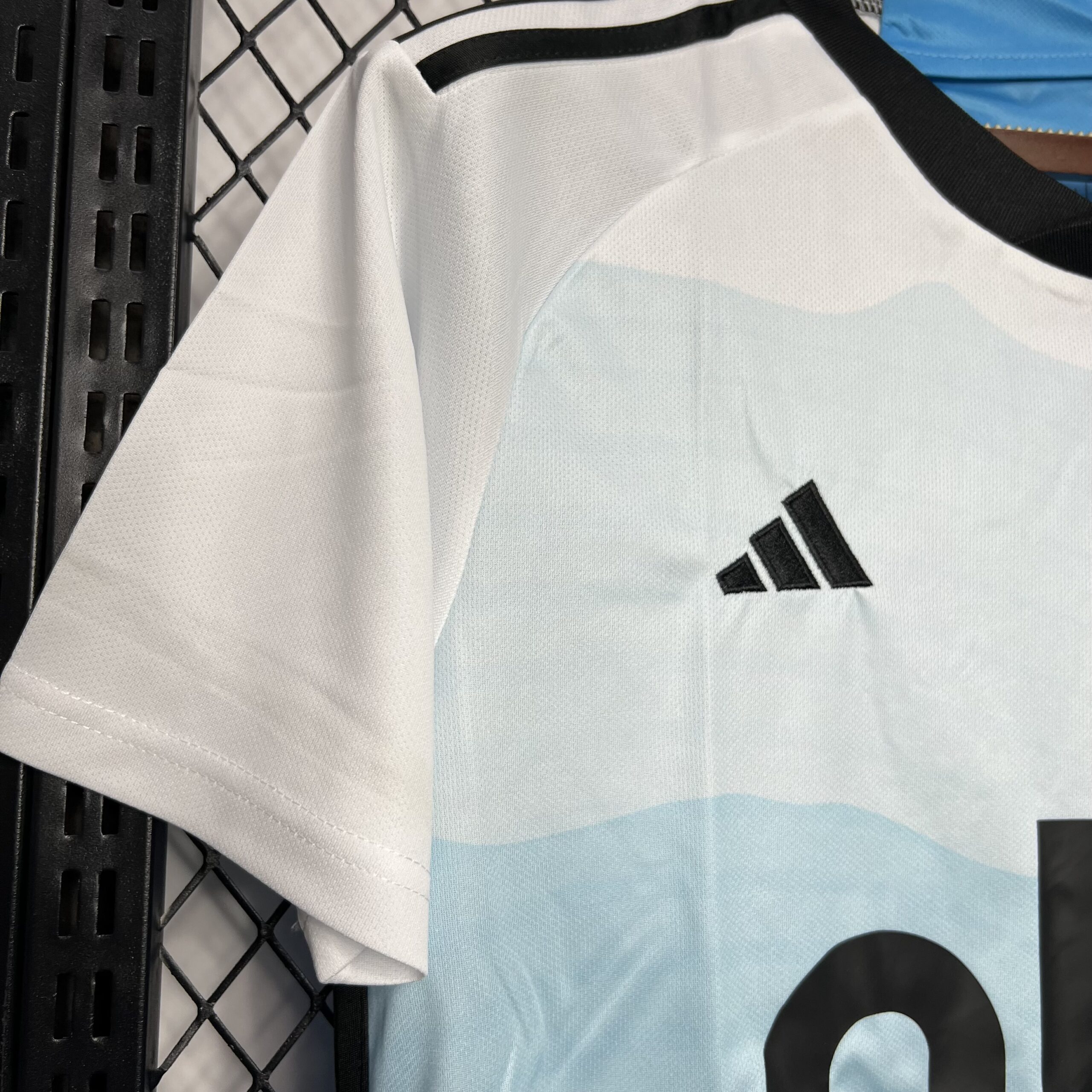 Camiseta Charlotte 24-25 Local - Imagen 3