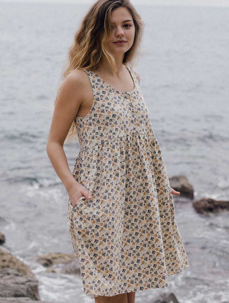 Vestido corte imperio beige con corales ecológico